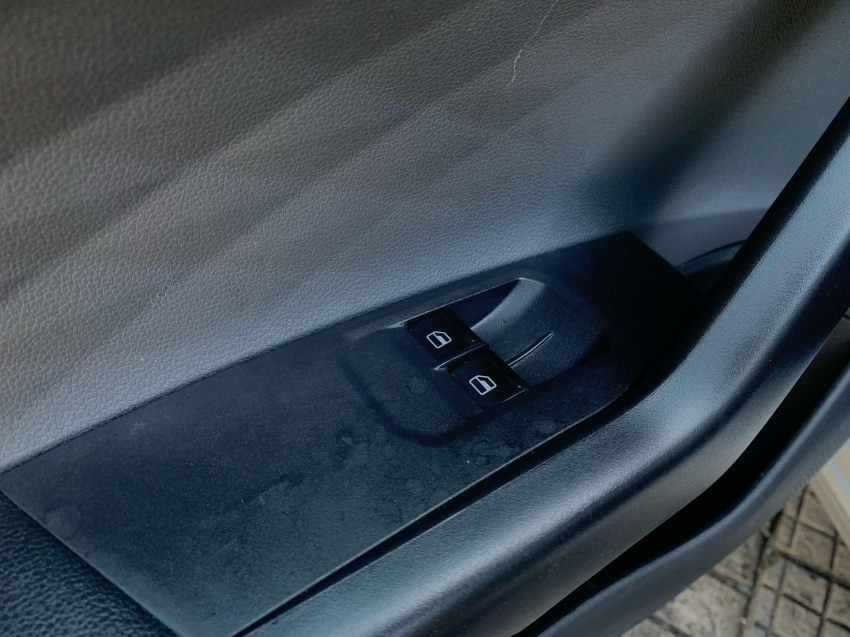 volkswagen polo track 1.0 flex 2024
