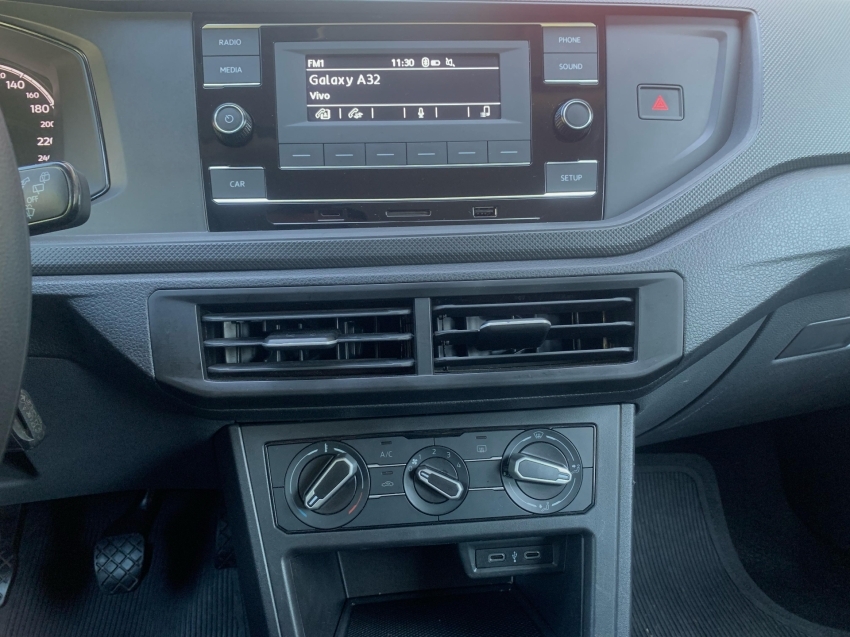 volkswagen polo track 1.0 flex 2024