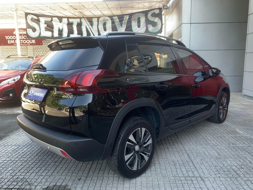 peugeot 2008 griffe thp 1.6 turbo aut. 2023