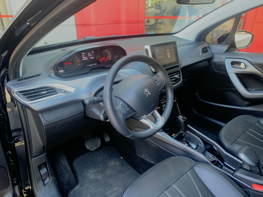 peugeot 2008 griffe thp 1.6 turbo aut. 2023