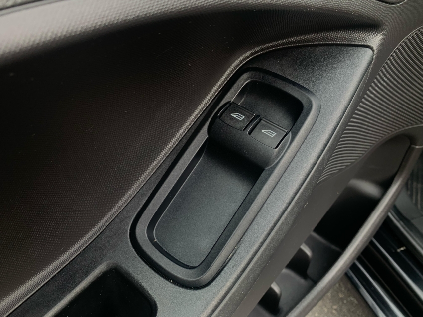 ford ka 1.5 sigma flex se manual 2018
