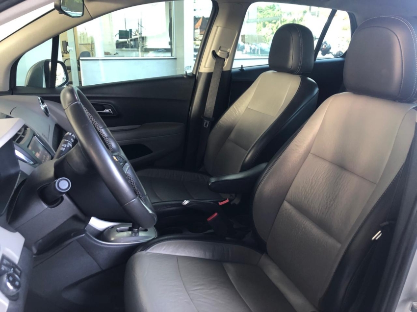 tracker ltz 1.8 16v at