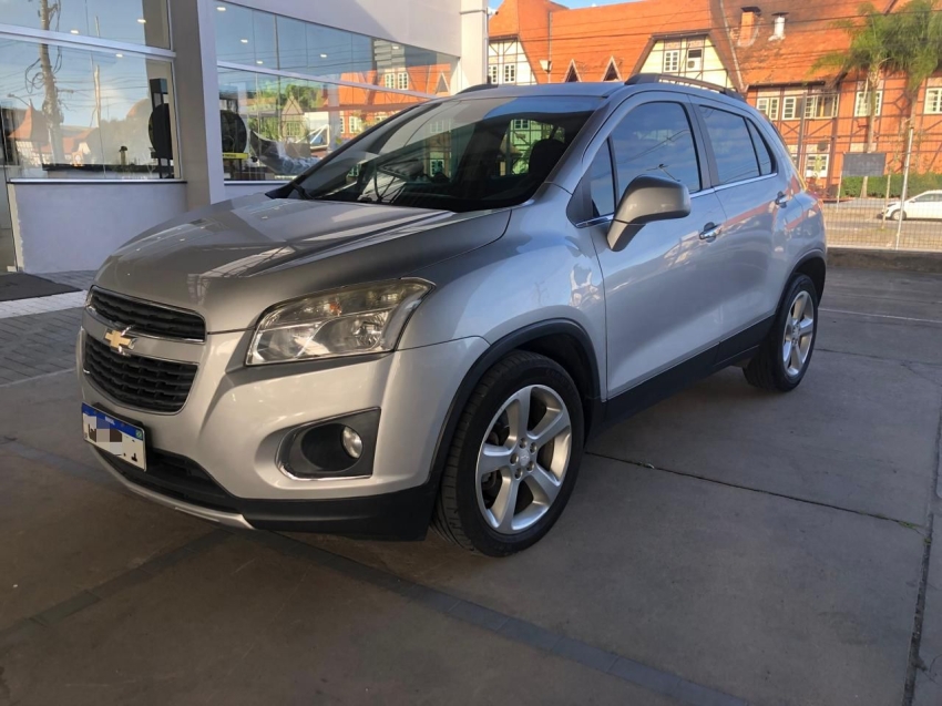 tracker ltz 1.8 16v at