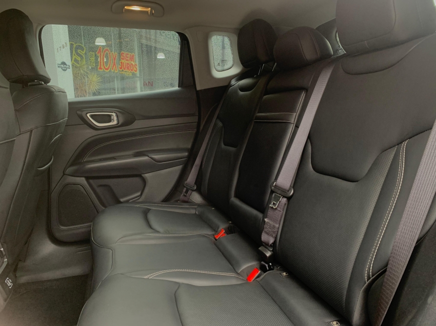 jeep compass 1.3 t270 turbo flex longitude at6 4p automatico 2024