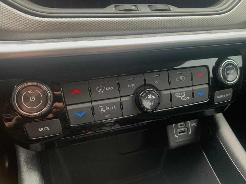 jeep compass 1.3 t270 turbo flex longitude at6 4p automatico 2024