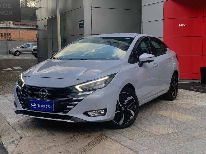 nissan versa 1.6 16v flex exclusive xtronic 4p automatico 2025
