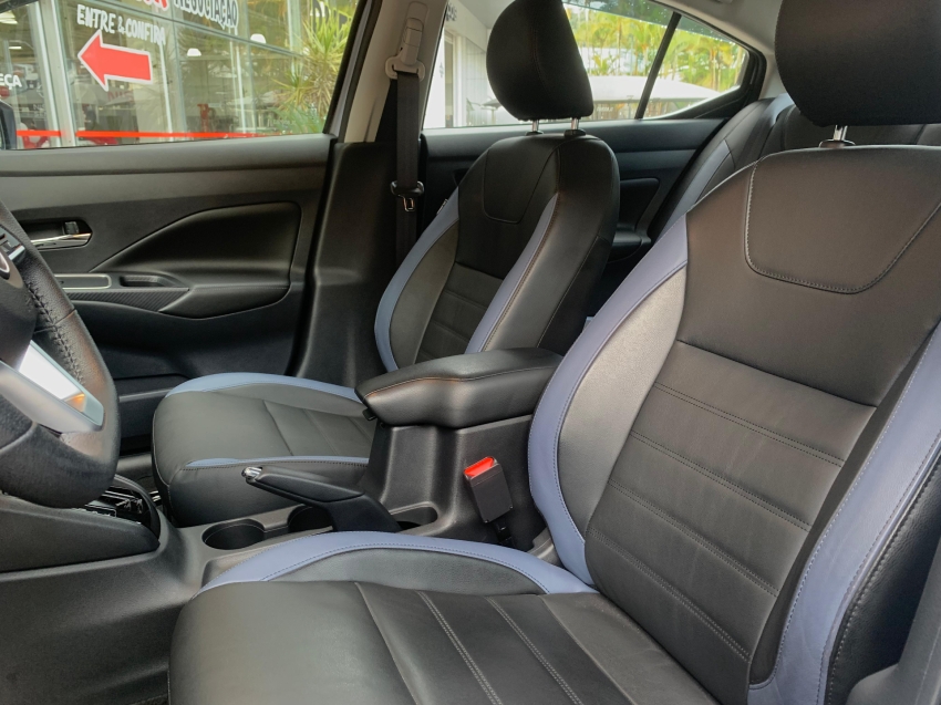 nissan versa 1.6 16v flex exclusive xtronic 4p automatico 2025