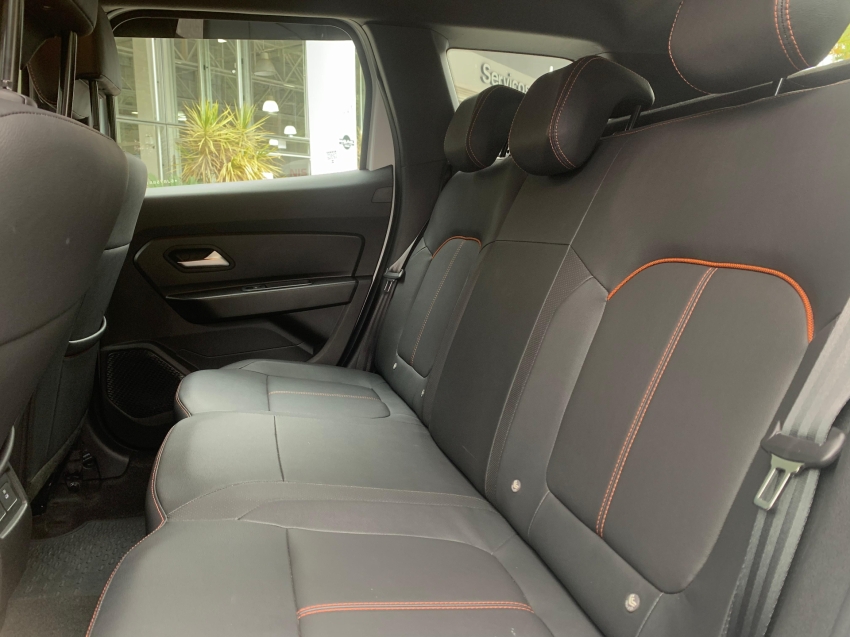 renault duster 1.3 tce flex iconic plus x-tronic 4p automatico 2025