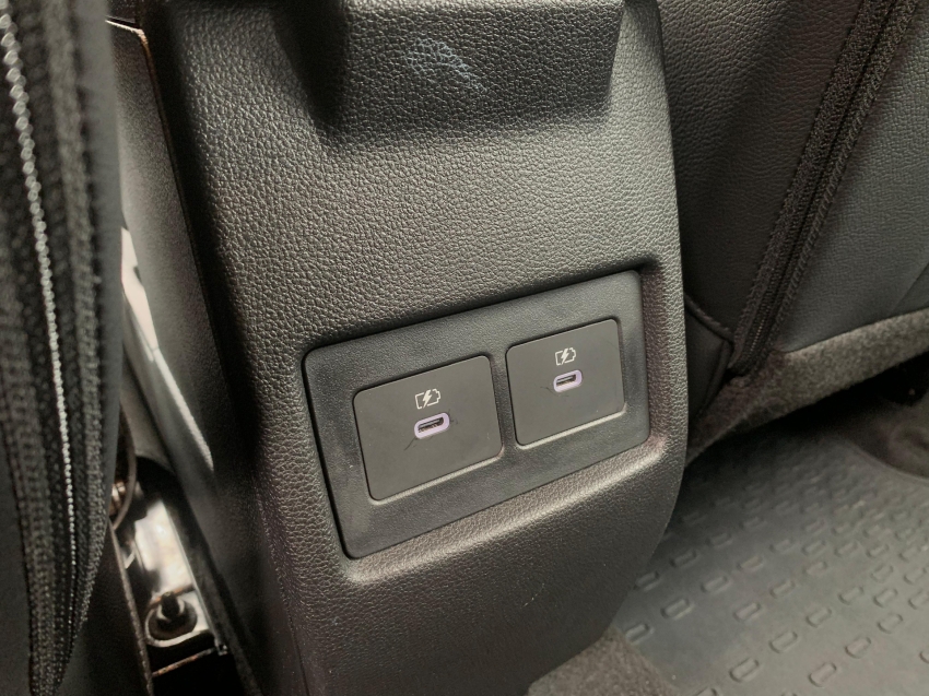 renault duster 1.3 tce flex iconic plus x-tronic 4p automatico 2025