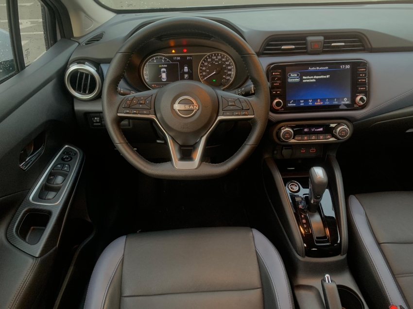nissan versa 1.6 16v flex exclusive xtronic 4p automatico 2025