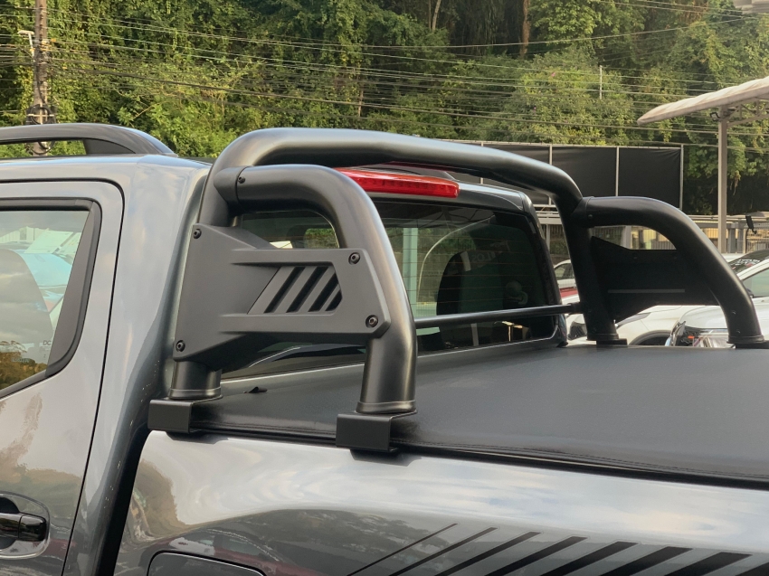 nissan frontier 2.3 16v turbo diesel attack cd 4x4 automatico 4p 2025