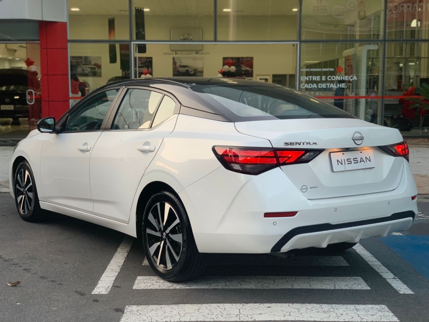 nissan sentra 2.0 16v gasolina exclusive xtronic 4p automatico 2025
