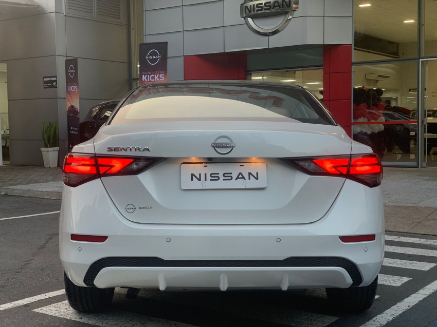 nissan sentra 2.0 16v gasolina exclusive xtronic 4p automatico 2025