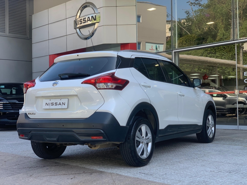 kicks s 1.6 16v cvt