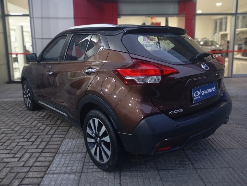 nissan kicks 1.6 16v flexstart sl 4p xtronic flex automatico 2021