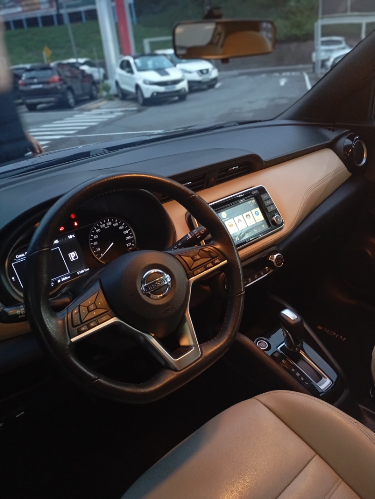 nissan kicks 1.6 16v flexstart sl 4p xtronic flex automatico 2021