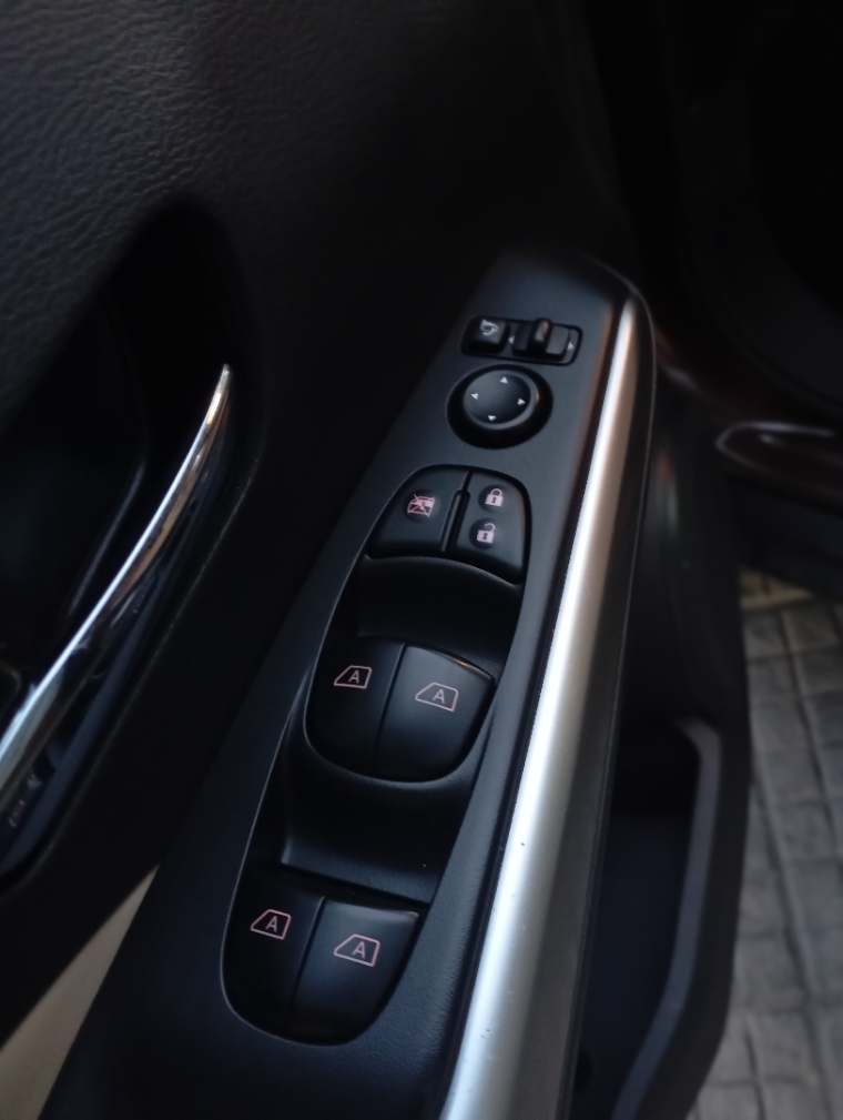 nissan kicks 1.6 16v flexstart sl 4p xtronic flex automatico 2021