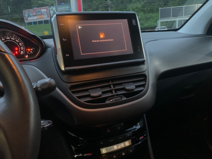 peugeot 2008 1.6 16v flex griffe 4p automatico 2019