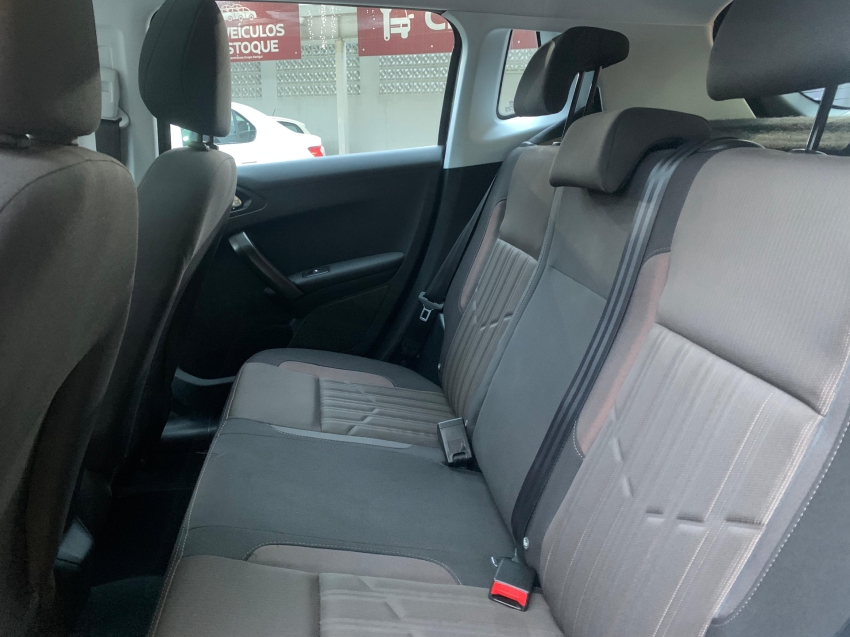 peugeot 2008 1.6 16v flex griffe 4p automatico 2019