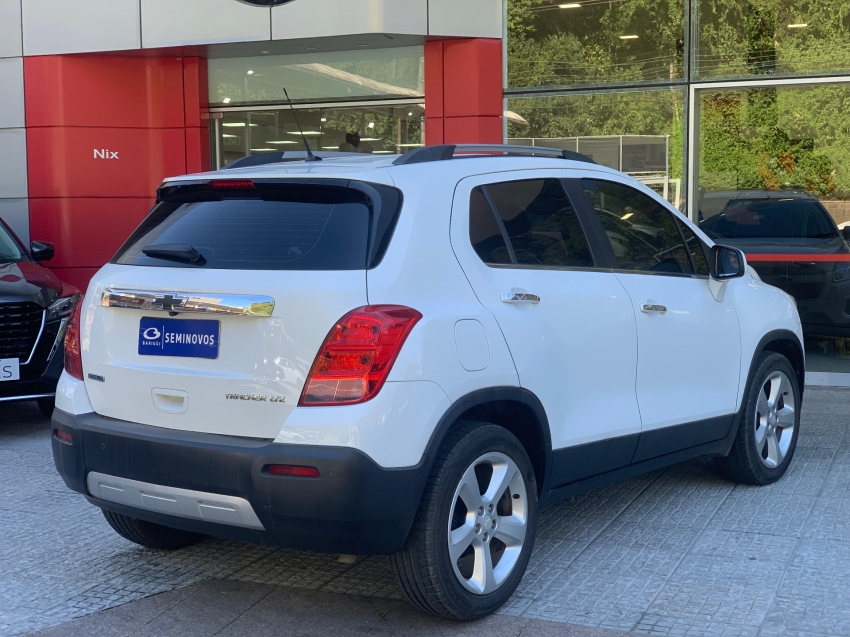 chevrolet tracker 1.8 mpfi ltz 4x2 16v flex 4p automatico 2015