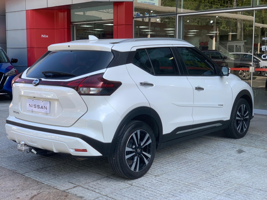 nissan kicks 1.6 16v flexstart exclusive xtronic flex 4p automatico 2022