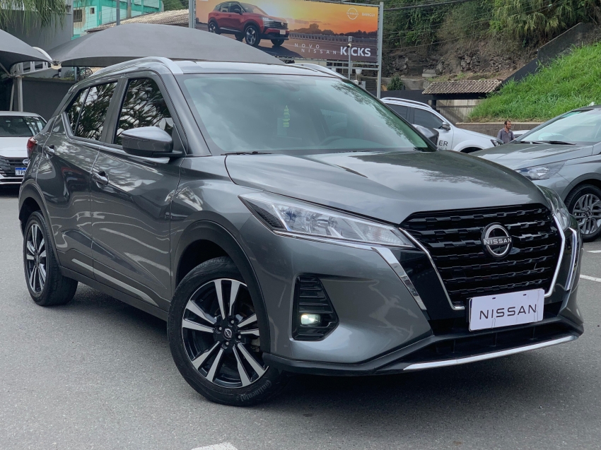 nissan kicks 1.6 16v flexstart advance xtronic flex 4p automatico 2024