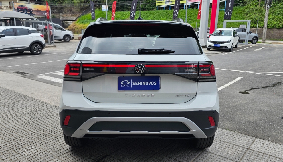 volkswagen t-cross 1.0 200 tsi total flex comfortline automatico 4p 20255