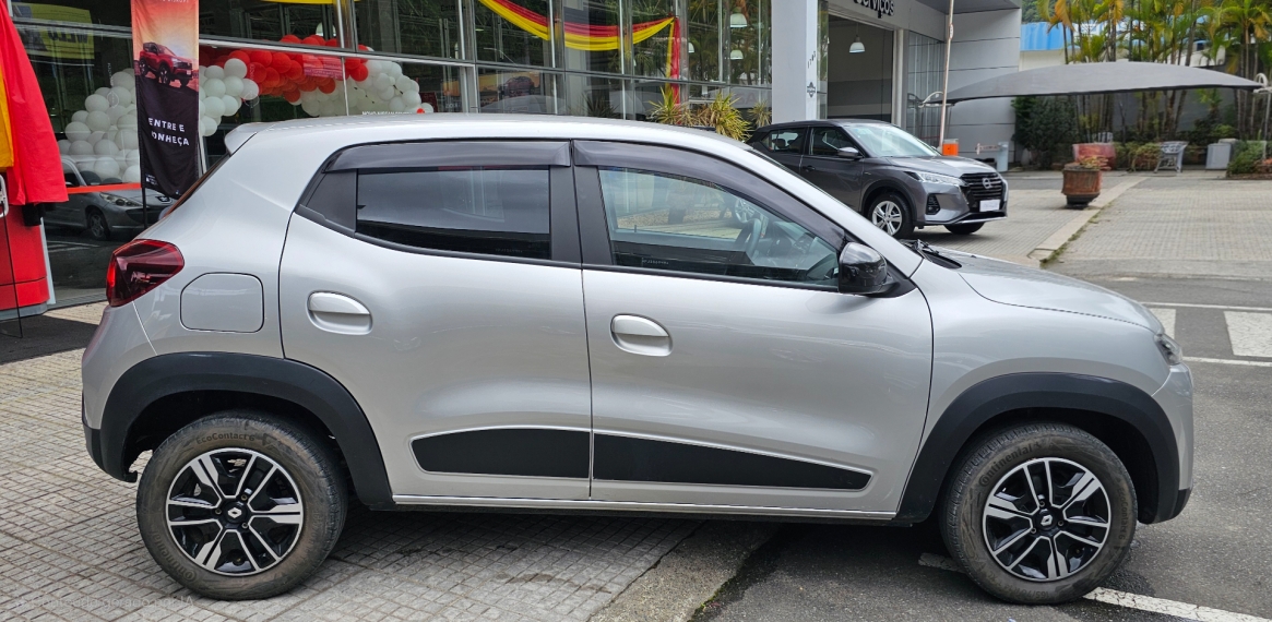 renault kwid 1.0 12v sce flex intense manual 4p 20233