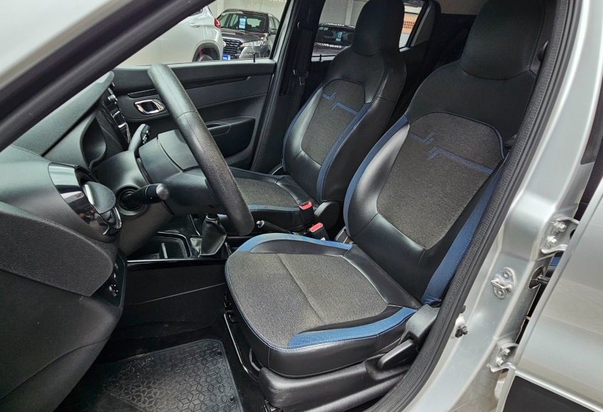 renault kwid 1.0 12v sce flex intense manual 4p 202312