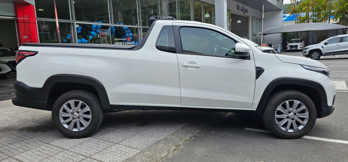 fiat strada 1.3 flex 20233