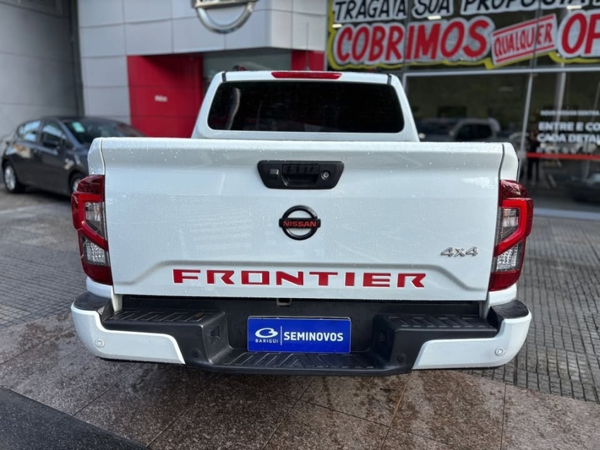 nissan frontier 2.3 diesel automatico 20234