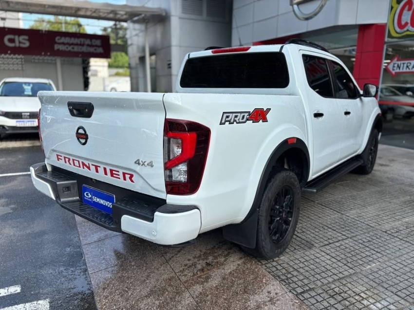 nissan frontier 2.3 diesel automatico 20233