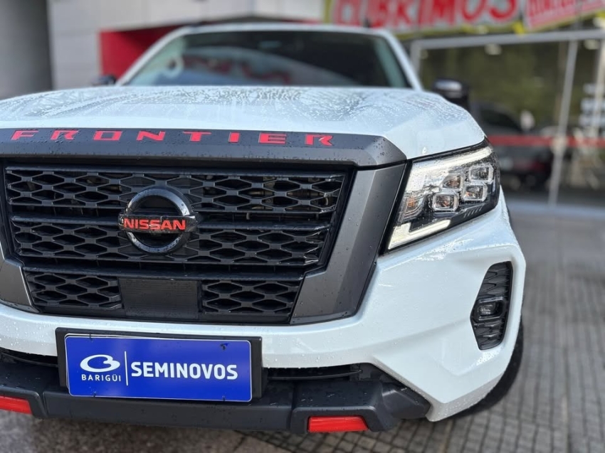 nissan frontier 2.3 diesel automatico 202310