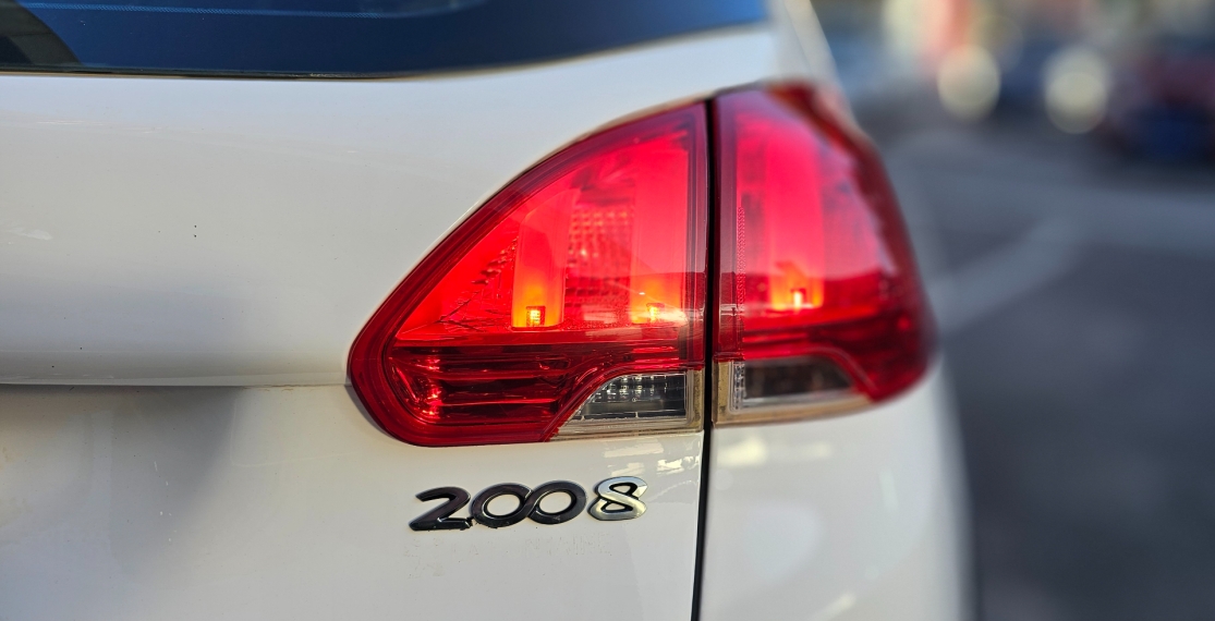 peugeot 2008 1.6 16v flex allure 4p automatico 202015