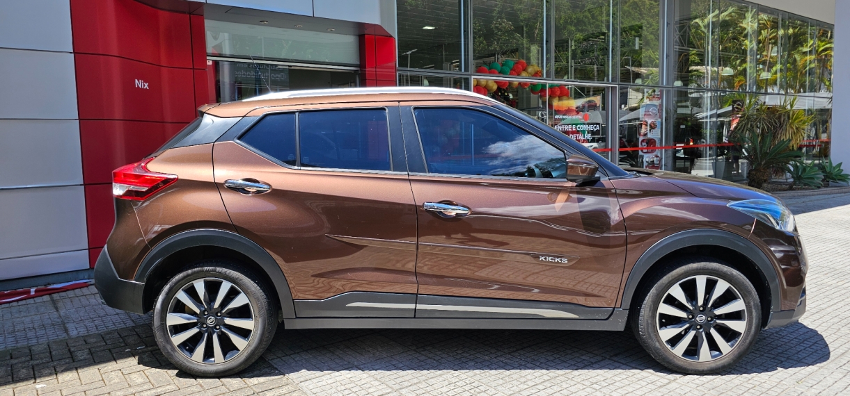 nissan kicks 1.6 16v flexstart sl 4p xtronic flex automatico 20213