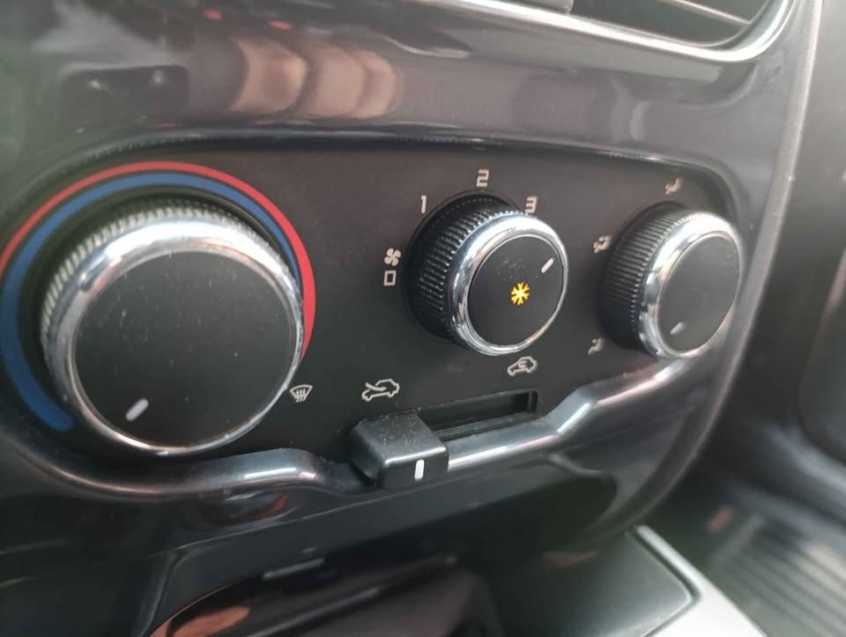 fiat palio 1.8 flex semiautomatico 20159