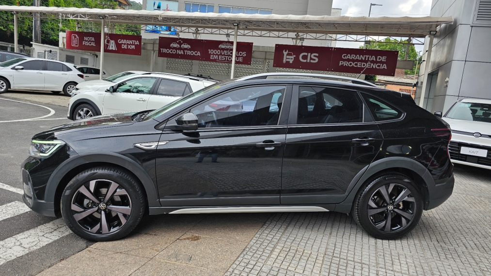 volkswagen nivus 1.0 200 tsi total flex highline automatico 4p 20217