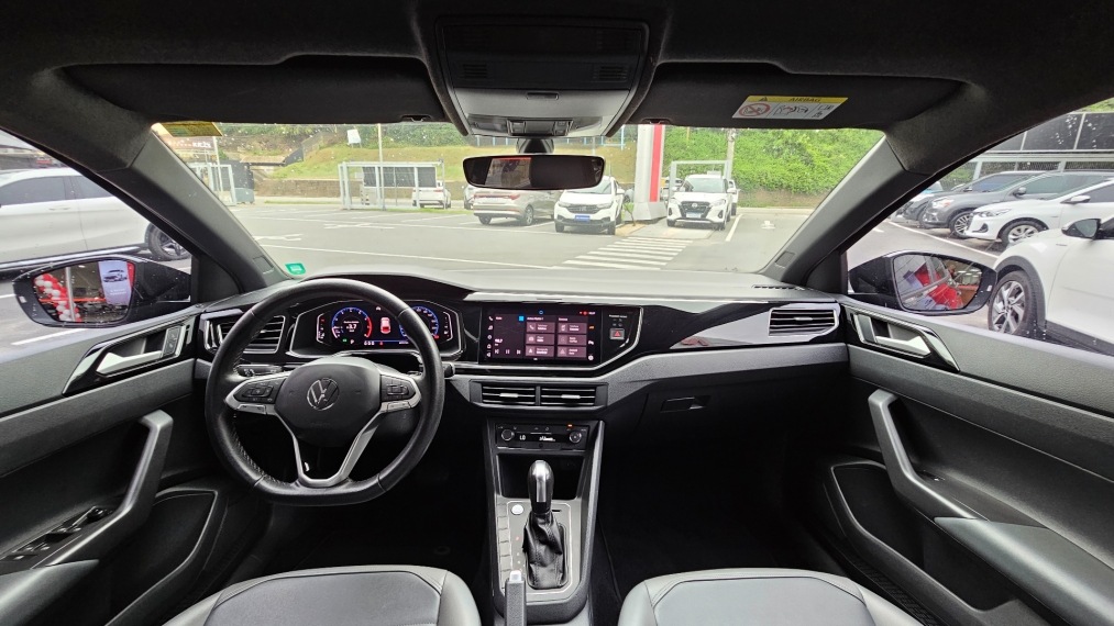 volkswagen nivus 1.0 200 tsi total flex highline automatico 4p 202110