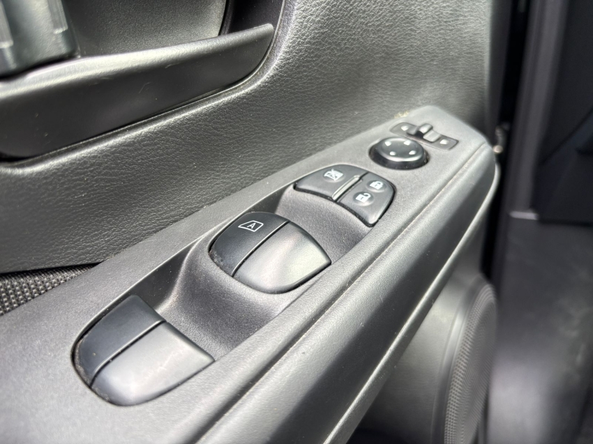 nissan kicks 1.6 16v flexstart active xtronic flex 4p automatico 202411