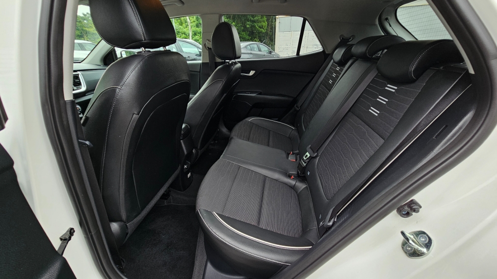 kia stonic 1.0 tgdi mhev sx automatico hibrido 4p 202413