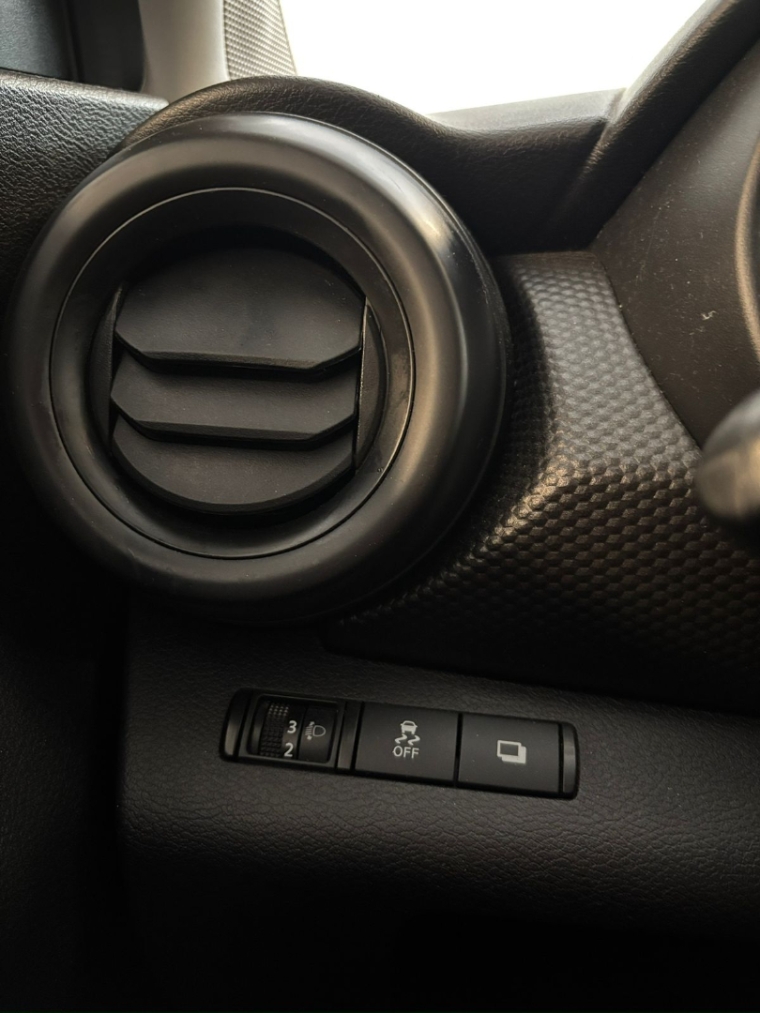 nissan kicks 1.6 16v flexstart sense xtronic flex 4p automatico 202214