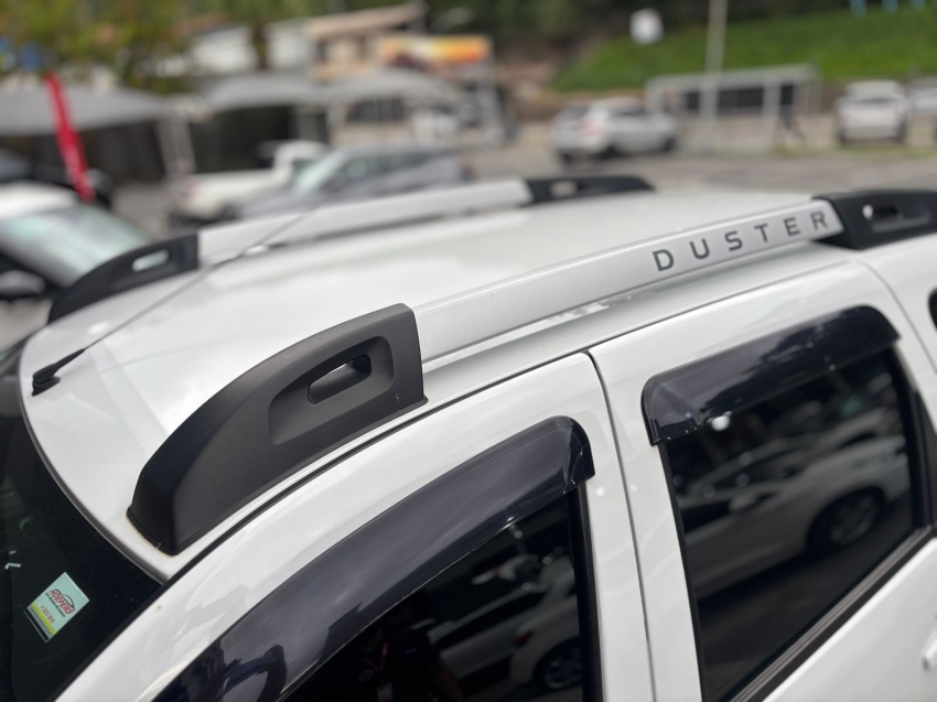 renault duster 2.0 dynamique 4x2 16v flex 4p automatico 201713