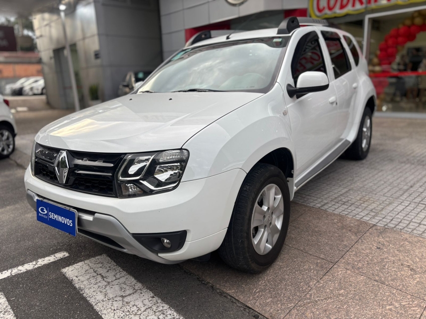 renault duster 2.0 dynamique 4x2 16v flex 4p automatico 2017