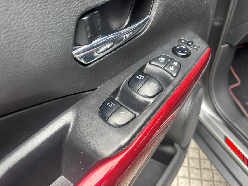 nissan kicks 1.6 16v flexstart xplay xtronic flex 4p automatico 202313