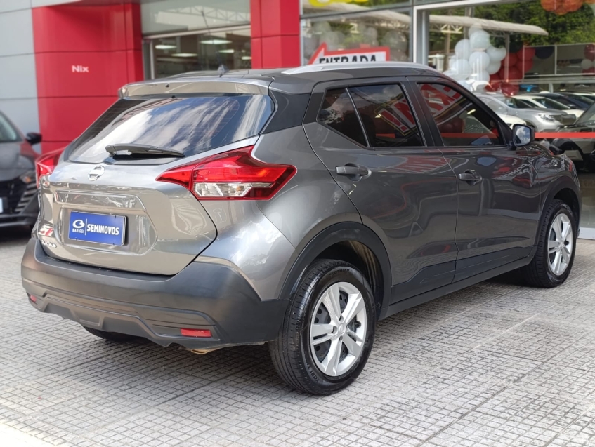nissan kicks 1.6 flex automatico 20205