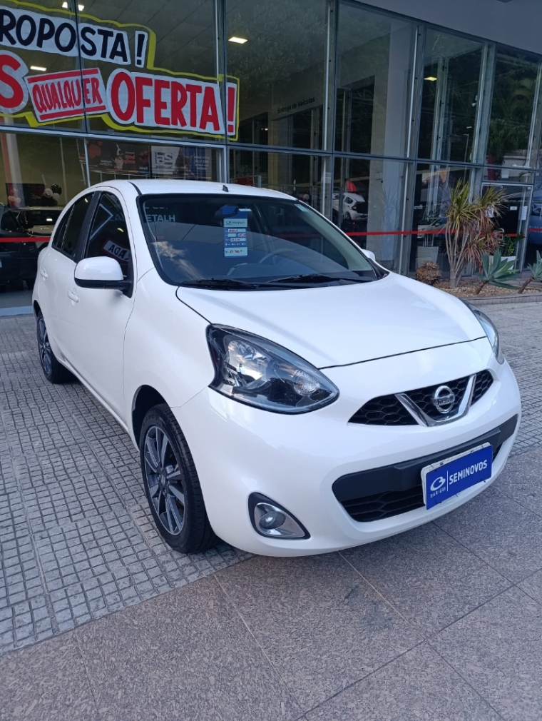 nissan march 1.6 flex automatico 2018