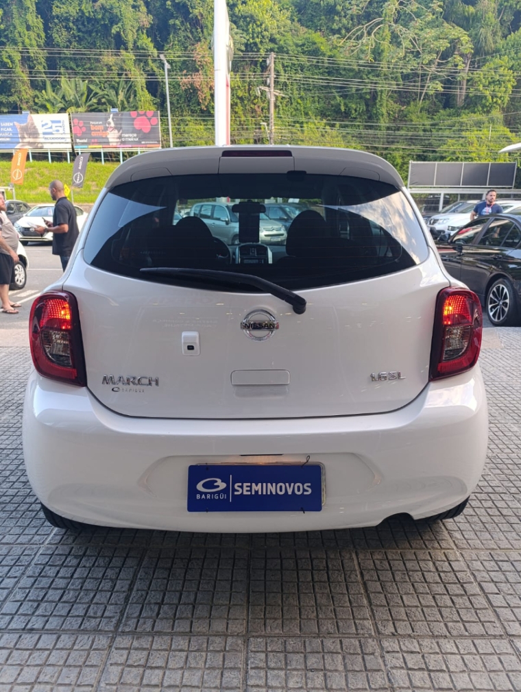 nissan march 1.6 flex automatico 20184