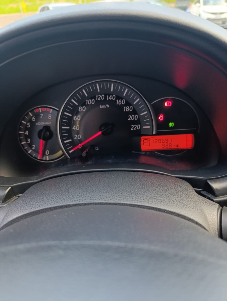 nissan march 1.6 flex automatico 201811