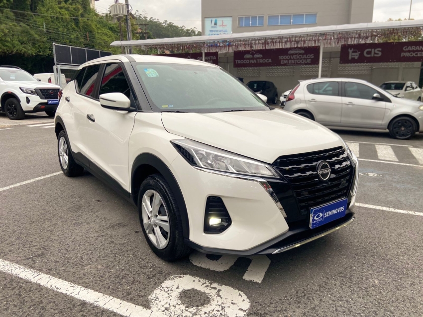 nissan kicks 1.6 flex automatico 2024