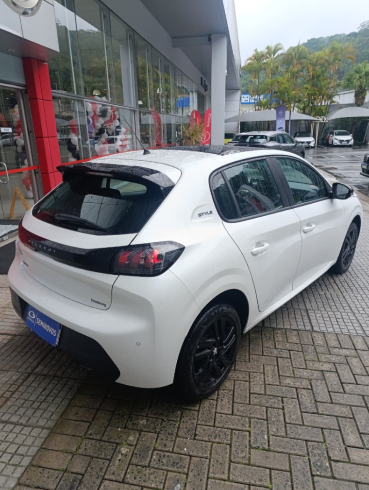 peugeot 208 1.0 flex manual 20243